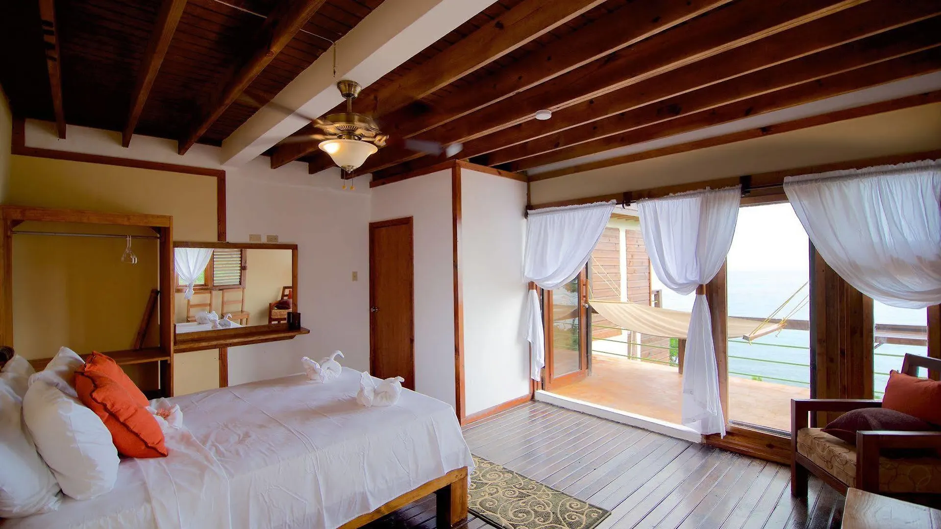 ****  The Sea Cliff Hotel Resort & Spa Port Antonio Jamaica
